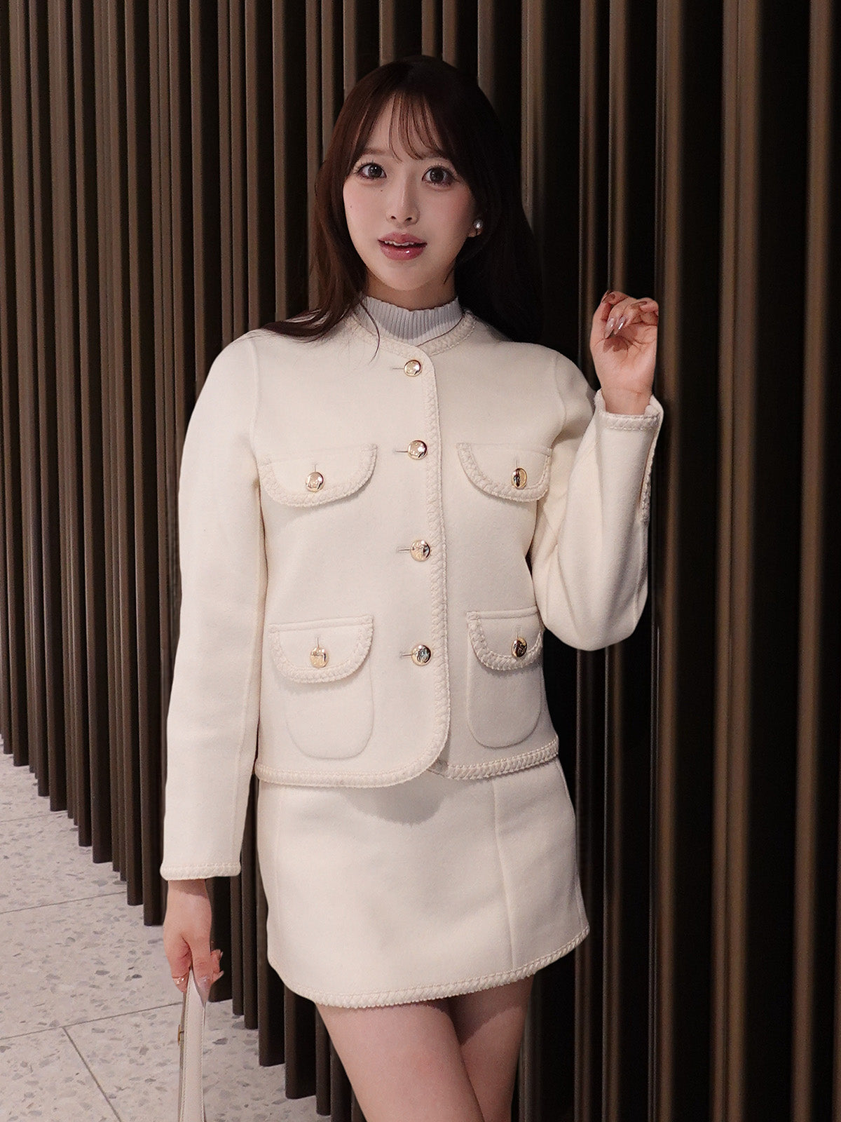 MODEL:161cm／COLOR:IVORY／SIZE:36(S)