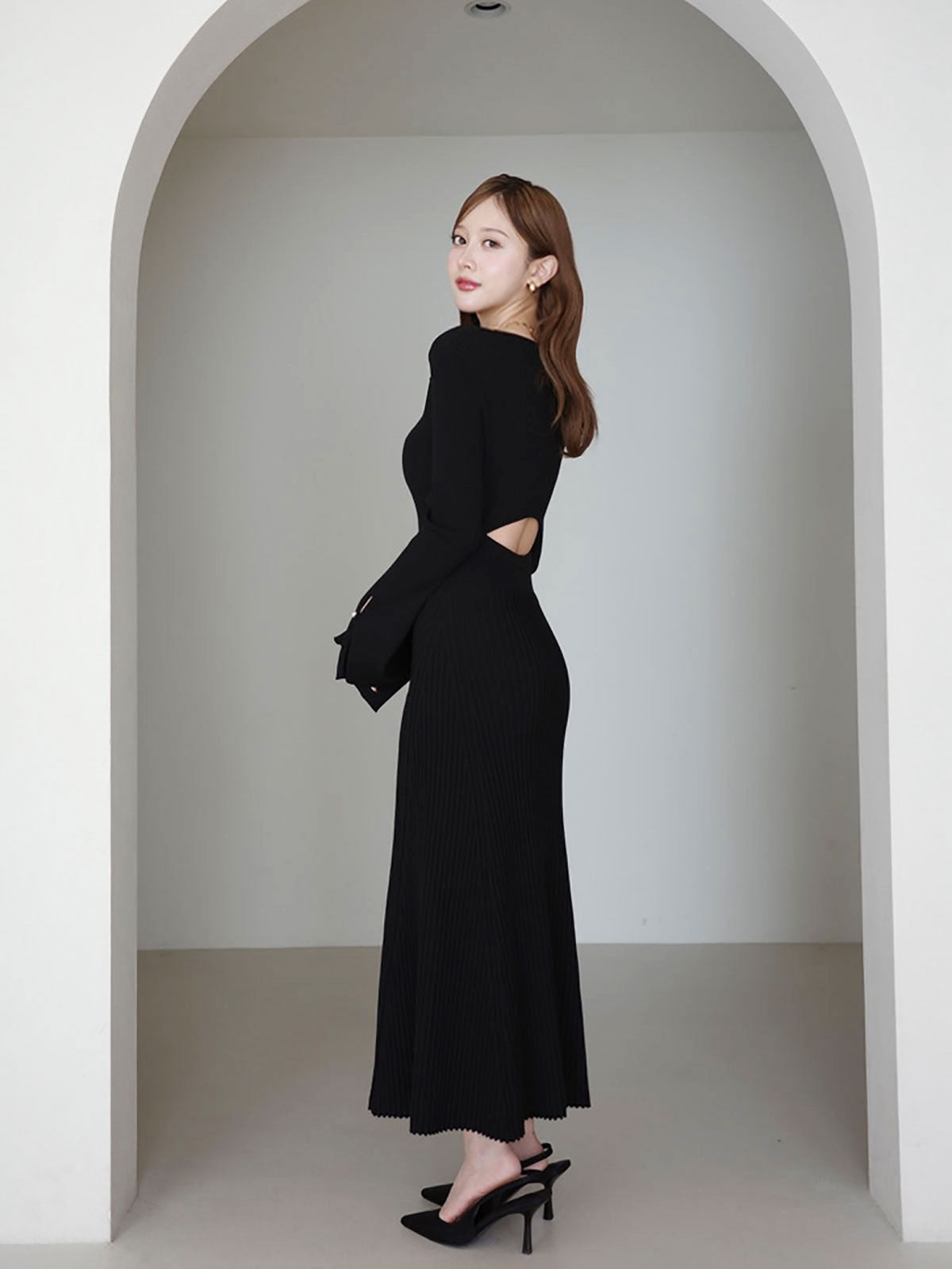 リブニットフレアワンピース