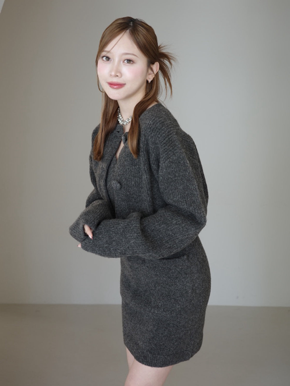 ロゴボタンニットセットワンピース