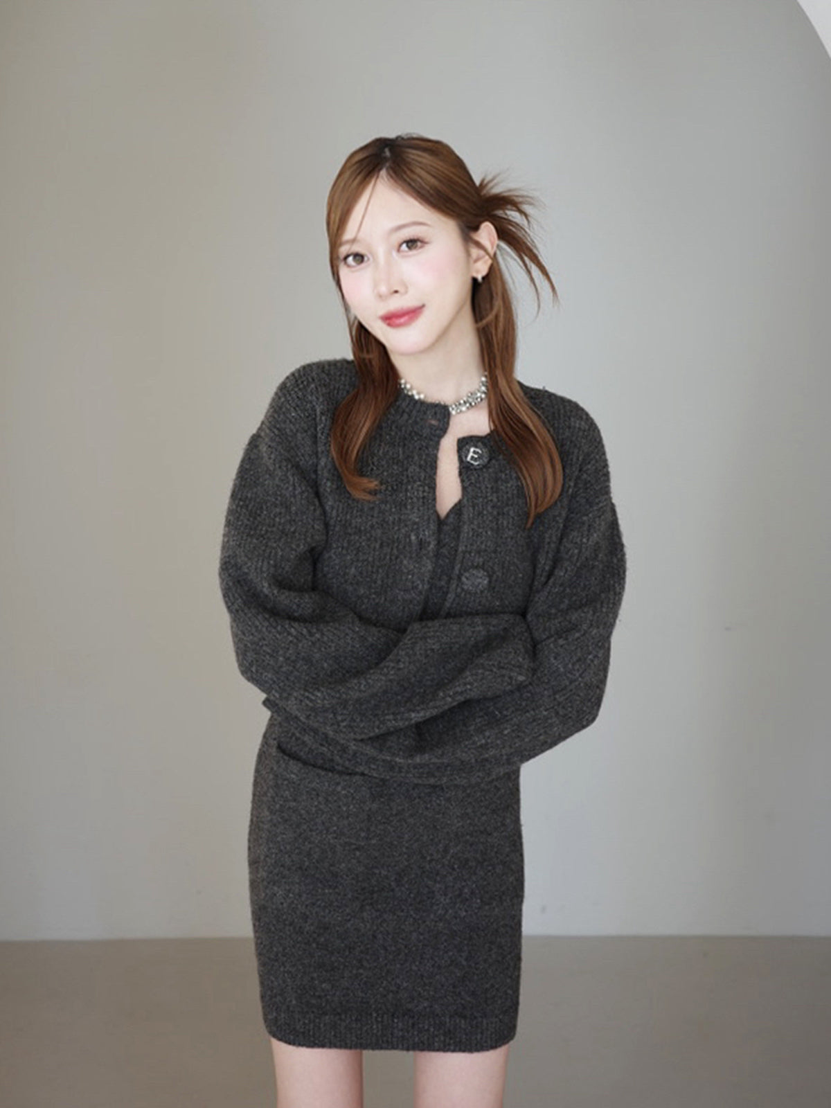 eimy istoire EIMYロゴボタンニットセットワンピース GREY エイミーイストワール EIMY ISTOIRE EIMYロゴボタンニットセット