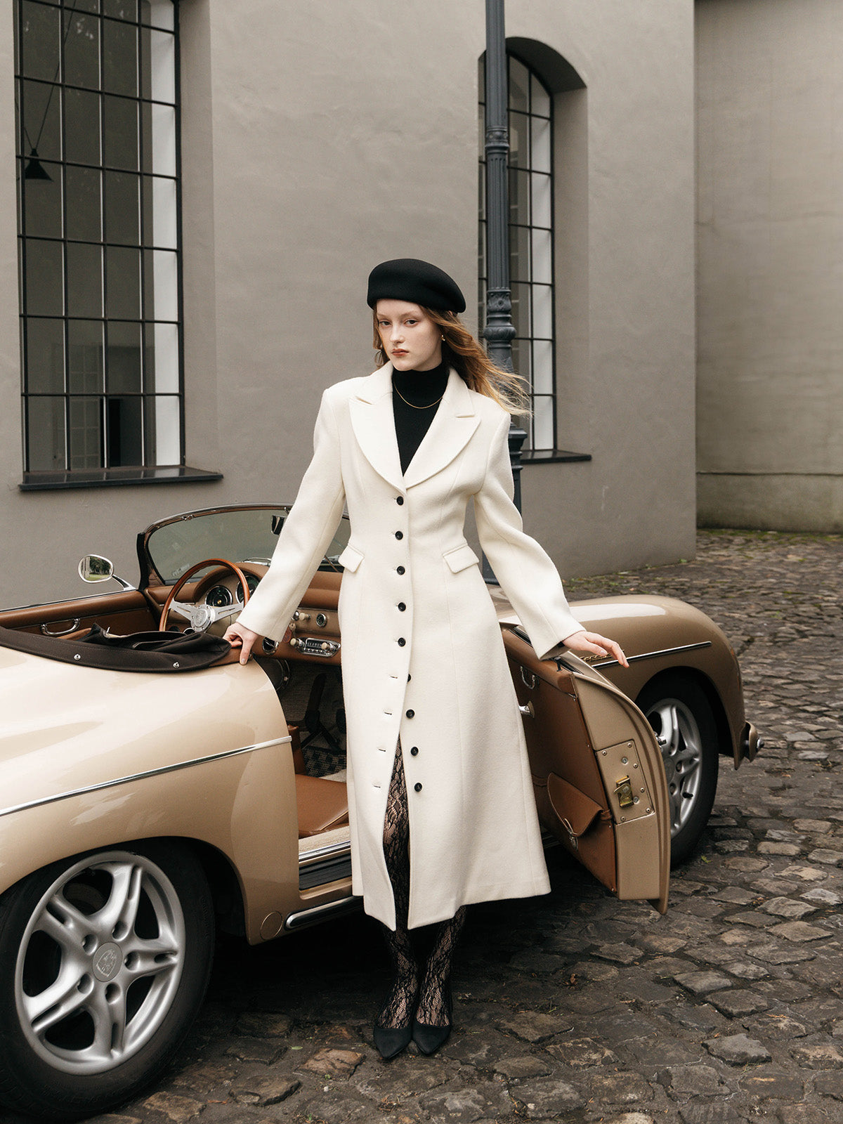 CLASSIC WOOL LONG COAT
