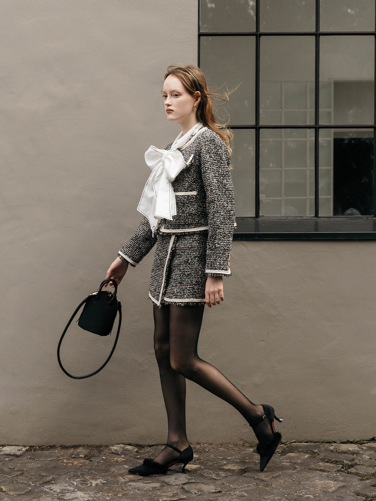 ELENA TWEED JAKCET