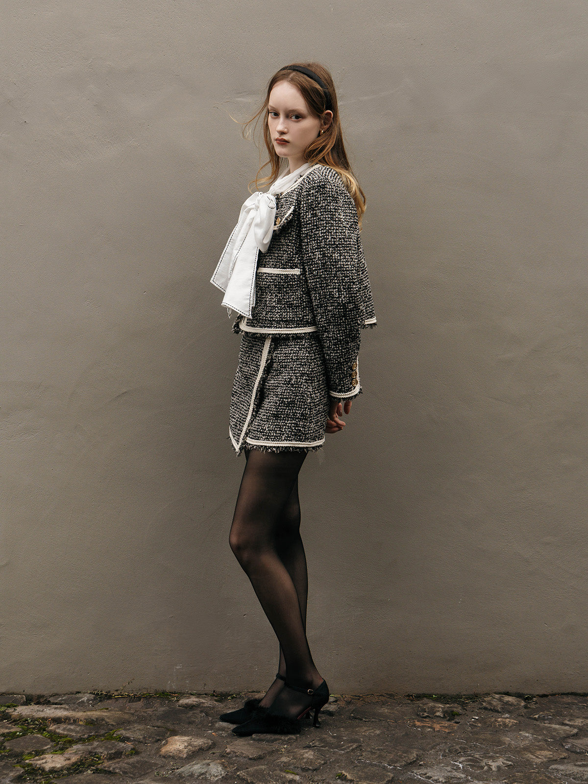ELENA TWEED JAKCET