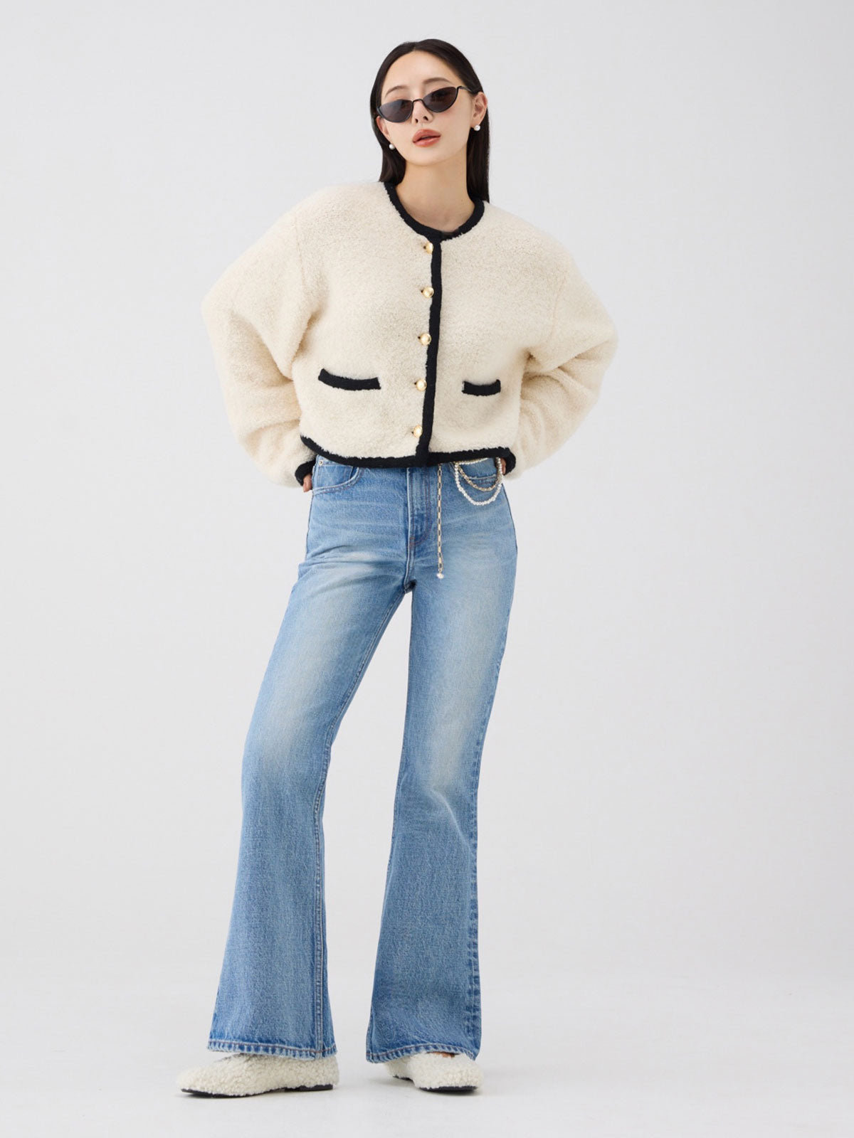 MODEL:165cm／COLOR:LIGHT BLUE／SIZE:23