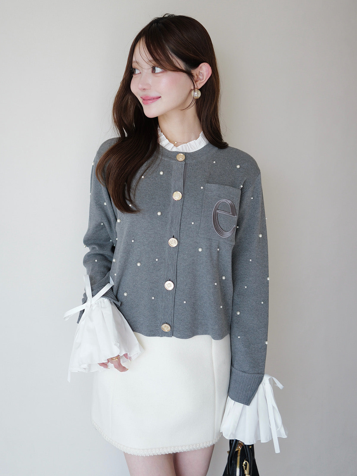 MODEL:163cm／COLOR:GREY／SIZE:F