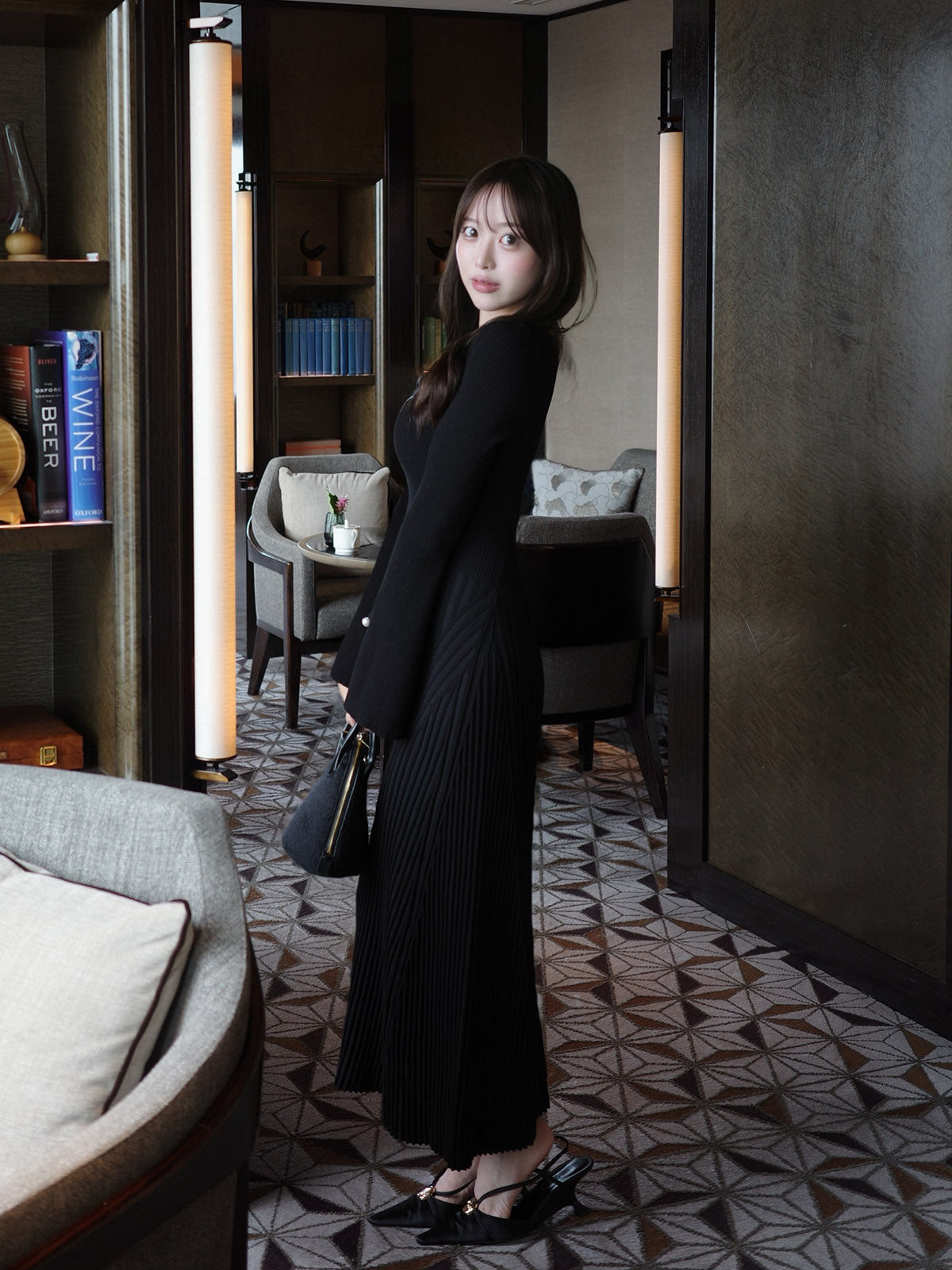 FLARE KNIT DRESS
