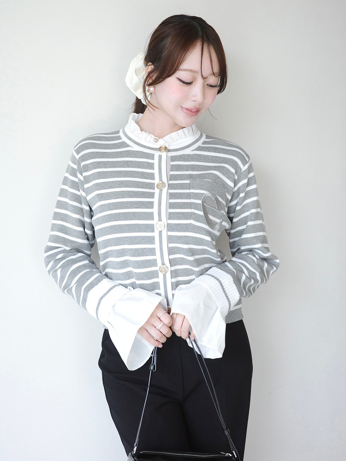 MODEL:161cm／COLOR:GREY/WHITE／SIZE:F