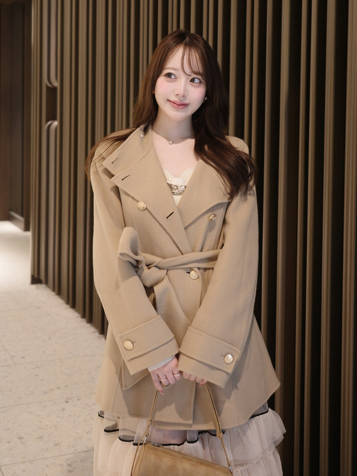 ROYAL BOW TIE WOOL COAT