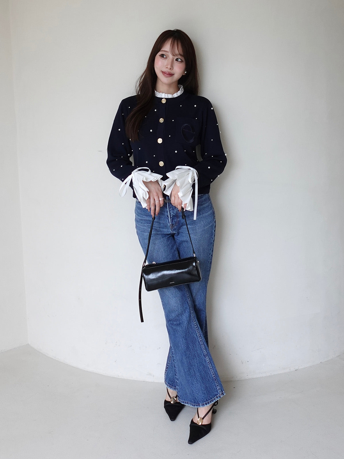 PEARL ATTACHED CARDIGAN