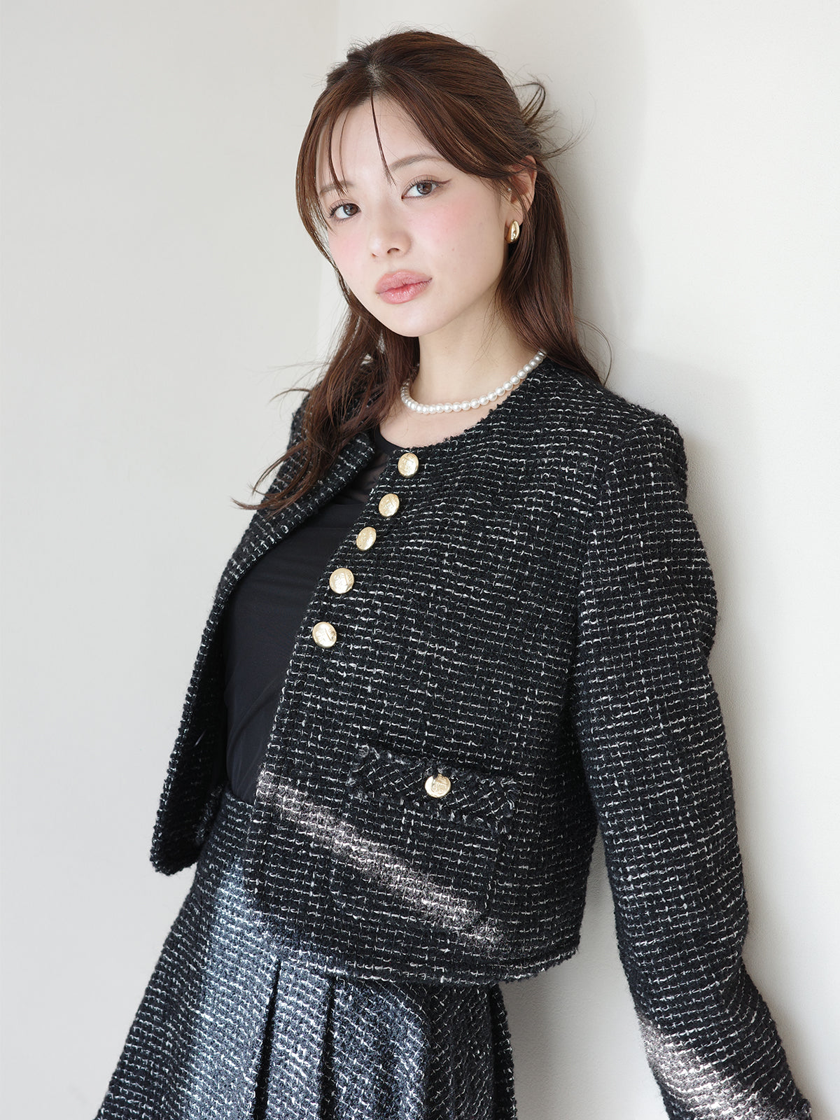 MODEL:165cm／COLOR:BLACK／SIZE:36