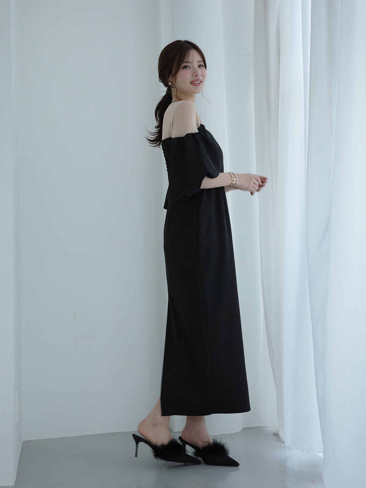 バルーンスリーブチュールパネルドレス