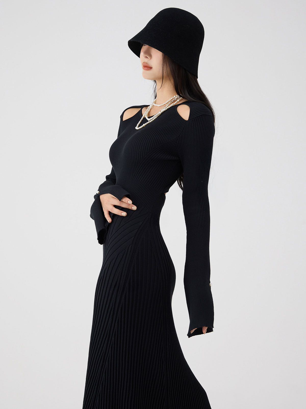 極美品 Her lip to Navonaリブニットフレアワンピース M 深緑 極美品 Her lip to Navonaリブニットフレアワンピース M 深緑