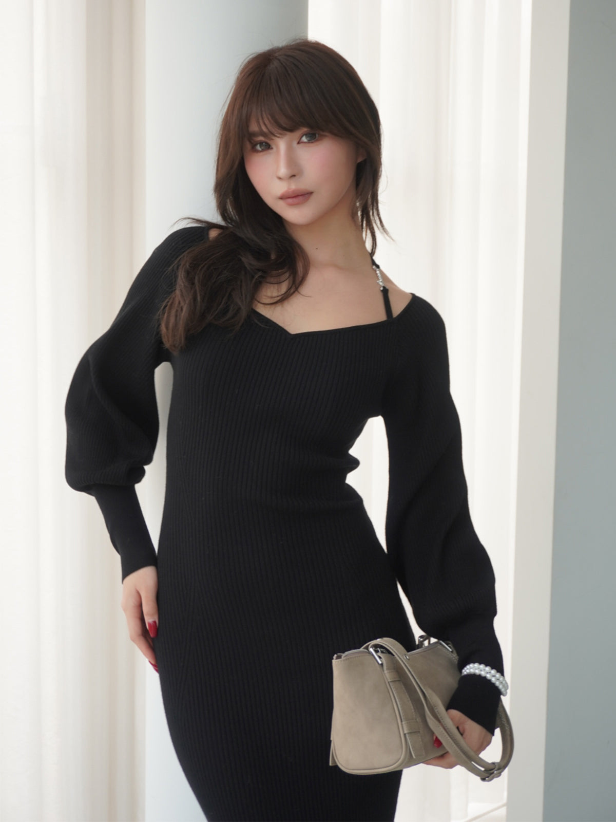 フロントロゴリブニットワンピース