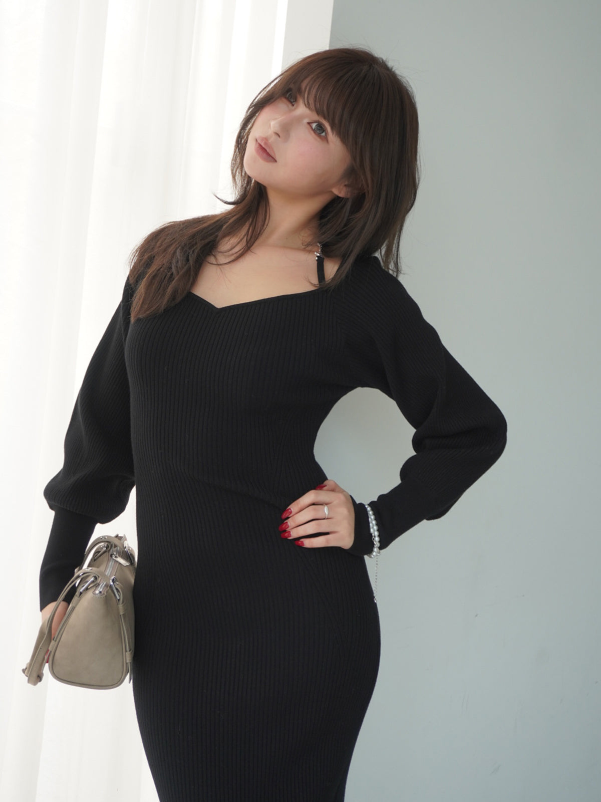 フロントロゴリブニットワンピース