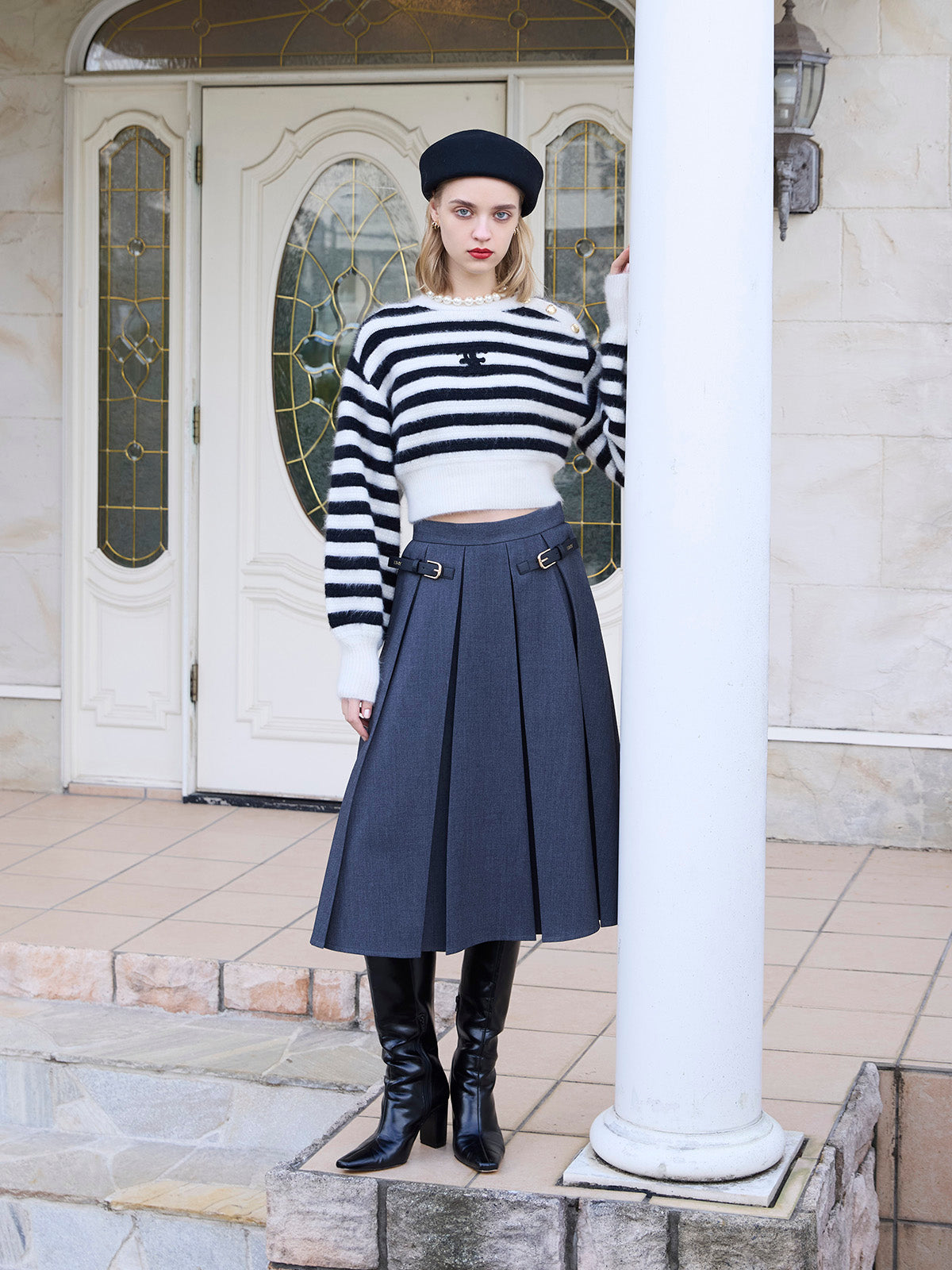 MODEL:172cm／COLOR:CHARCOAL GREY／SIZE:F