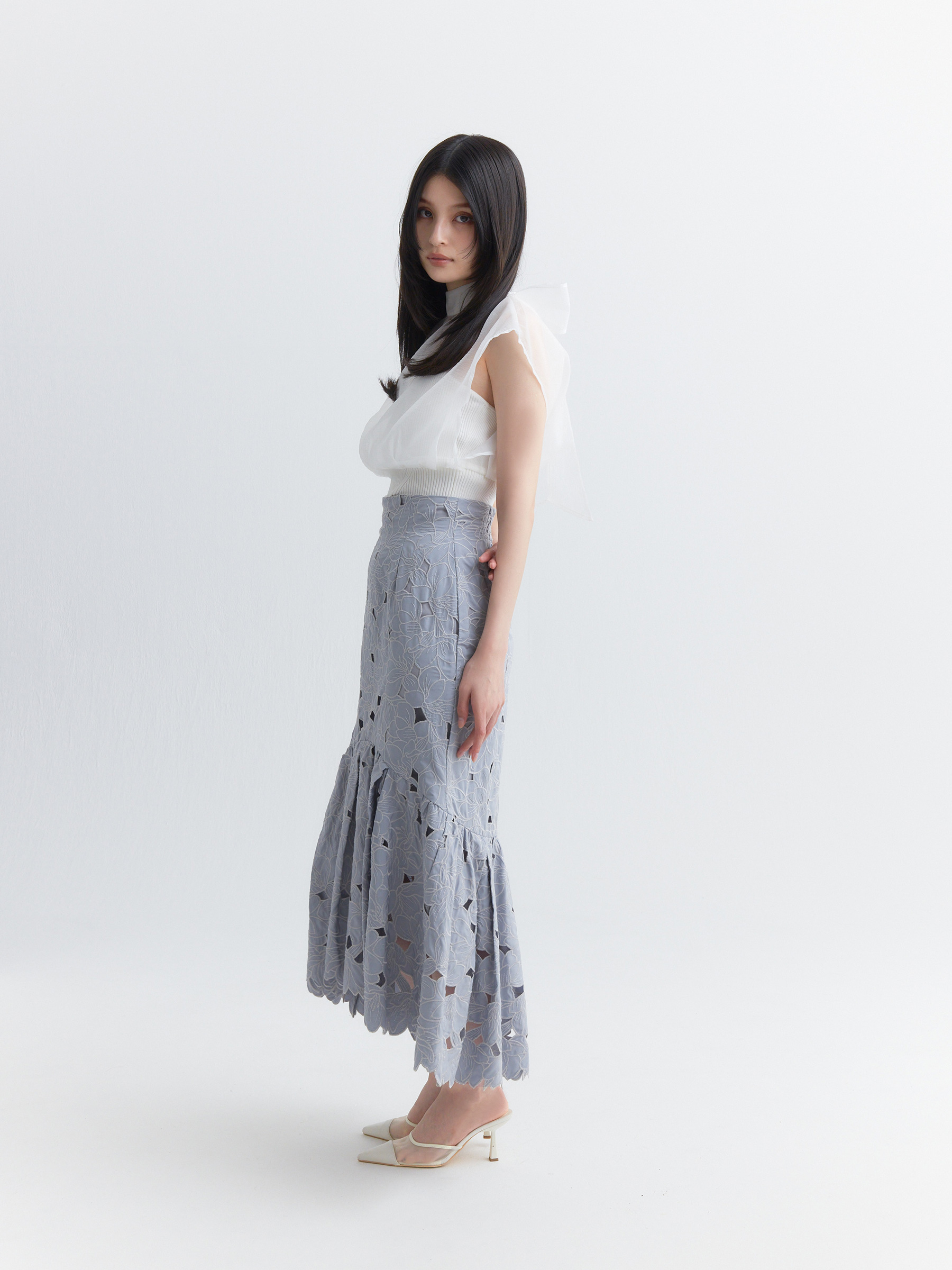 flower embroideryマーメイドスカート(S WHITE): BOTTOMS